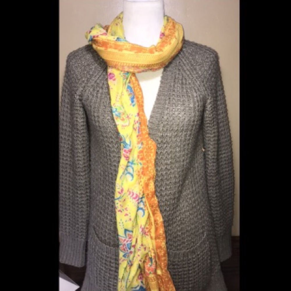 Colorful scarf or head wrap - Picture 5 of 8